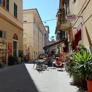 valerie.hotelitalianriviera.com/
